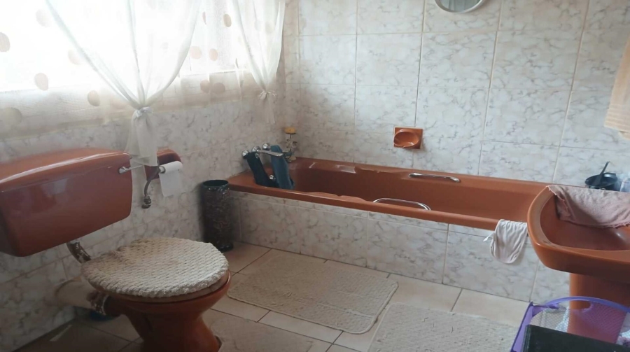 4 Bedroom Property for Sale in Sasolburg Free State